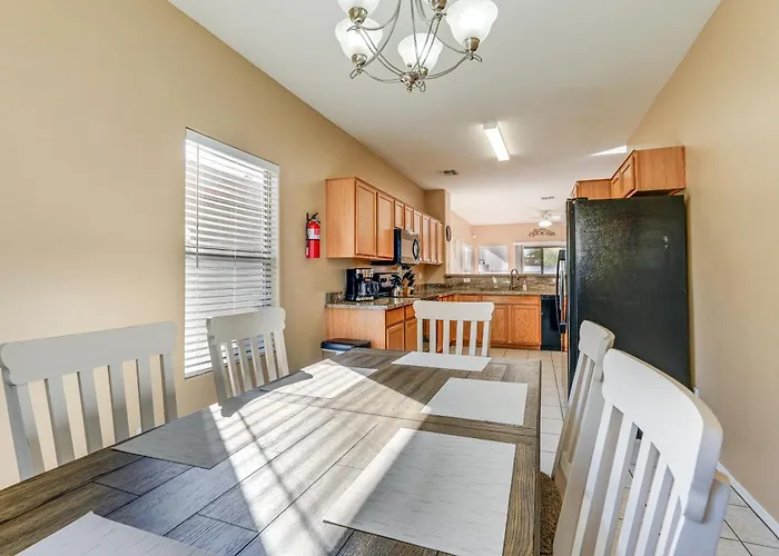 Holiday home Community Perks! Golfer's Oasis In San Tan Valley *
