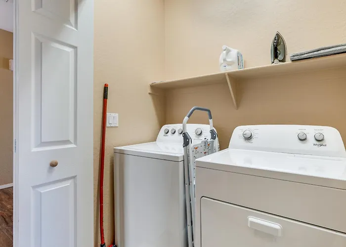 Community Perks! Golfer's Oasis In San Tan Valley Magma